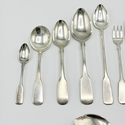 Lot 1155 - Assembled International Silver Co. Sterling Silver "1810" Pattern Flatware Service