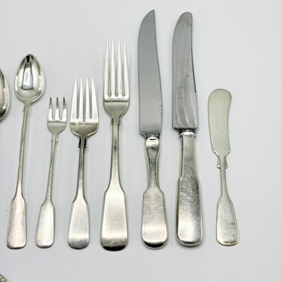 Lot 1155 - Assembled International Silver Co. Sterling Silver "1810" Pattern Flatware Service