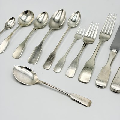 Lot 1155 - Assembled International Silver Co. Sterling Silver "1810" Pattern Flatware Service