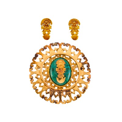 Lot 1215 - Gold and Hardstone Peruvian Pendant-Brooch and Pair of Earrings