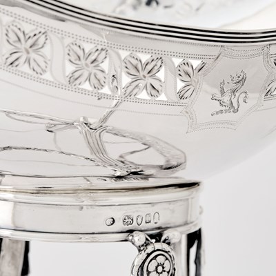 Lot 50 - George III Sterling Silver Epergne