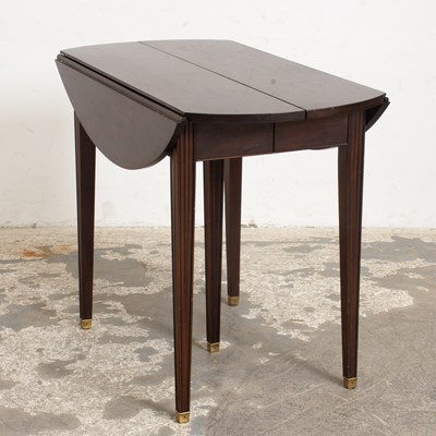 Lot 99 - Mahogany Drop-Leaf Table