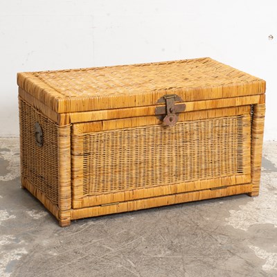 Lot 140 - Wicker Trunk