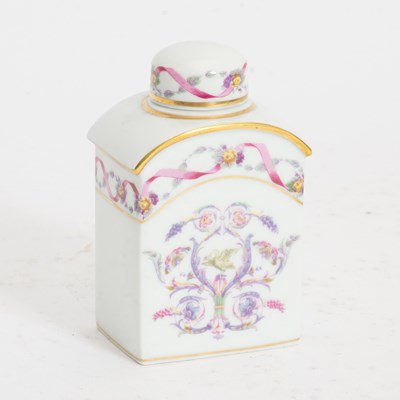 Lot 244 - Ginori Porcelain Tea Canister