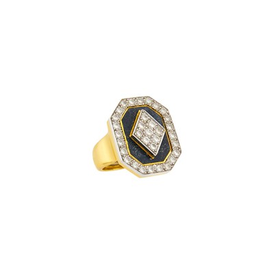 Lot 29 - David Webb Gold, Platinum, Black Enamel and Diamond Ring