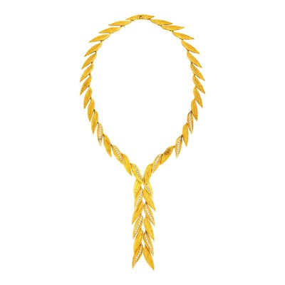 Lot 129 - Mapamenos Natepas Two-Color Gold and Diamond Leaf Necklace