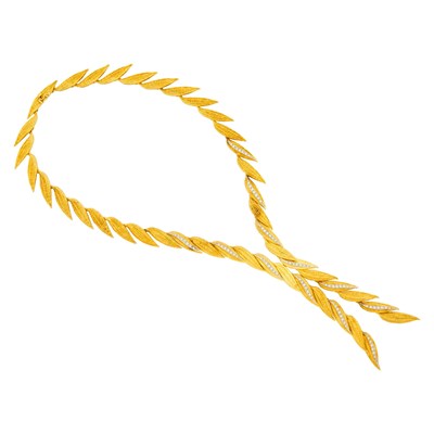 Lot 129 - Mapamenos Natepas Two-Color Gold and Diamond Leaf Necklace
