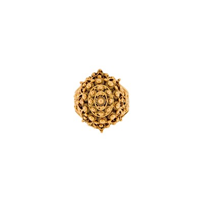 Lot 2156 - Cannetille Gold Poison Ring
