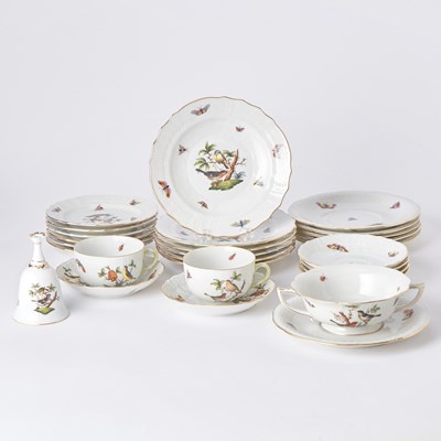 Lot Herend Porcelain "Rothschild Bird" Pattern Partial Dinner Service