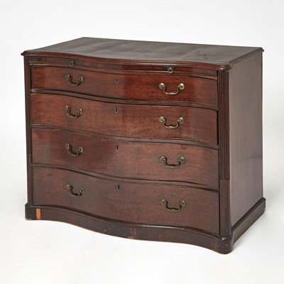 Lot 313 - George III Serpentine Shaped Mahogany Chest of Drawers