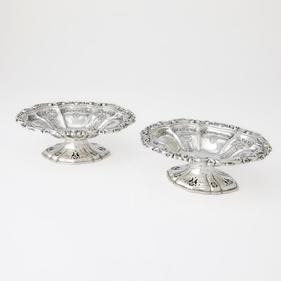 Lot 659 - Pair of George V Sterling Silver Sweetmeat Dishes