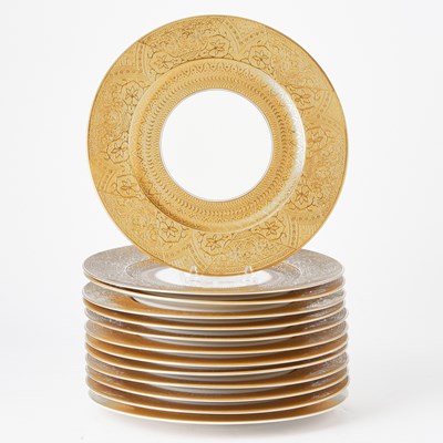 Lot 286 - Set of Thirteen Heinrich & Co. Gilt Decorated Porcelain Dinner Plates