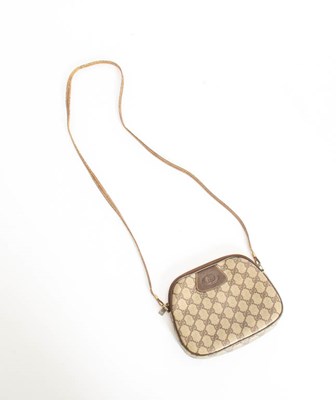 Lot 291 - Gucci Monogramed Crossbody