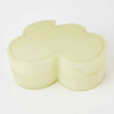 Lot 445 - A Chinese Carved Jade Box and Cover