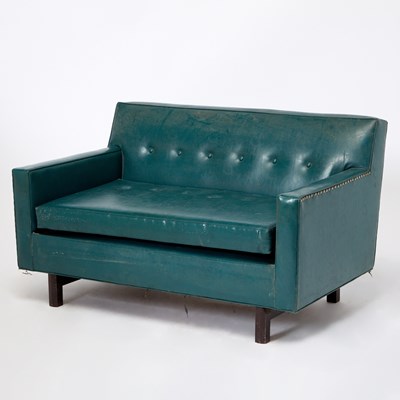 Lot 744 - Dunbar Vinyl Upholstered Settee