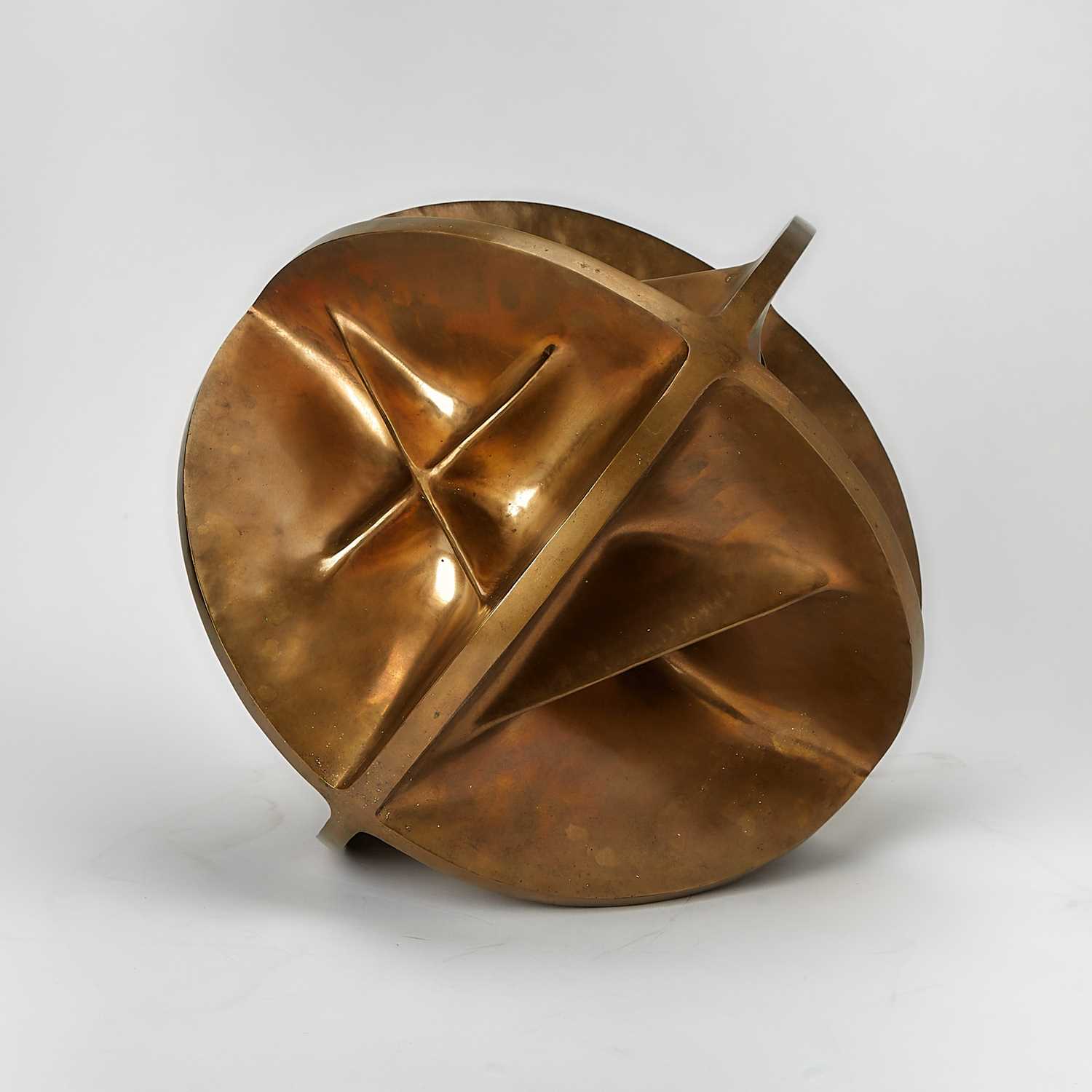 Lot 94 - Gio Pomodoro