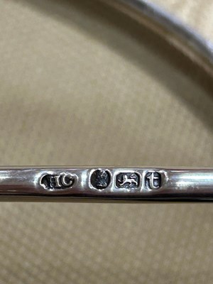 Lot 88 - George III Sterling Silver Dish Stand