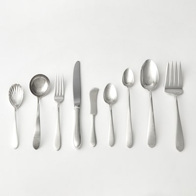 Lot 159 - S. Kirk & Son Sterling Silver "Wadefield" Pattern Part Flatware Service