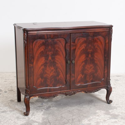 Lot 385 - Mahogany Flame-Veneered Side Cabinet