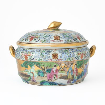 Lot 243 - A Chinese Export Rose Canton Porcelain Serving Dish and Cover