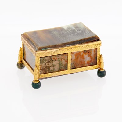 Lot 373 - Gilt-Metal Mounted Agate and Horn Box