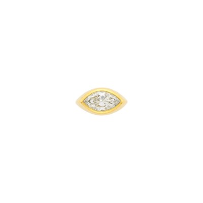 Lot 100 - Gold and Diamond Gypsy Ring