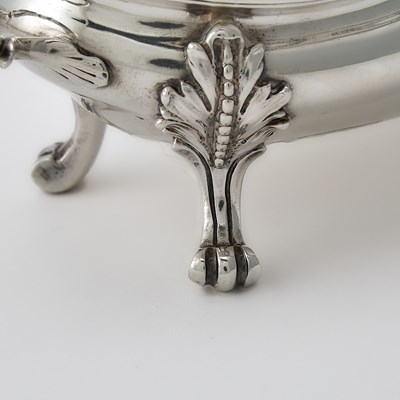 Lot 94 - Pair of George III Sterling Silver Sauce Tureens