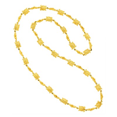 Lot 125 - Cartier Long Gold Turtle Link Chain Necklace