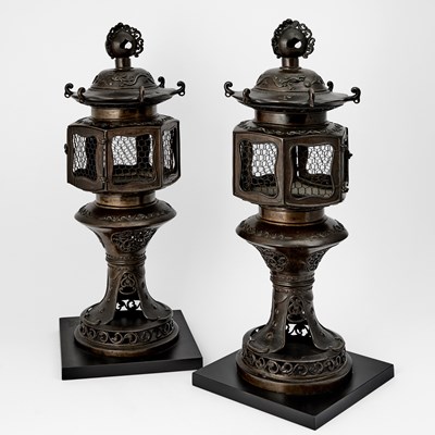 Lot 173 - A Pair of Japanese Bronze Lanterns