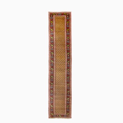 Lot 452 - Bidjar Runner