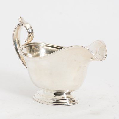 Lot 103 - Sterling Silver Gravy Boat