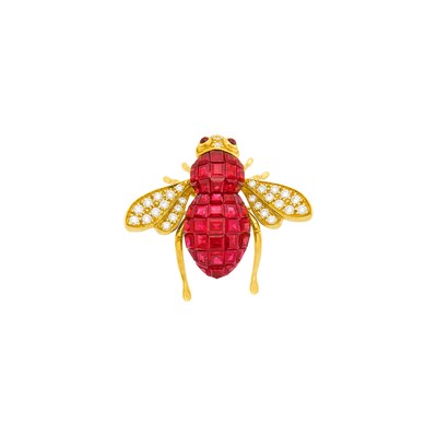 Lot Sabbadini Gold, Ruby and Diamond Bee Pin