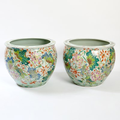 Lot 565 - A Large Pair of Chinese Enameled Porcelain Jardinières