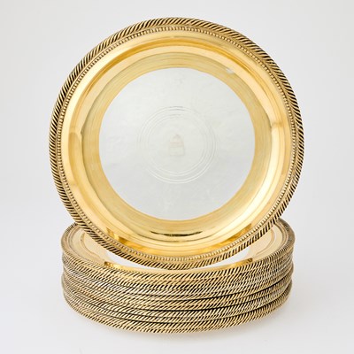 Lot 122 - Set of Twelve American Sterling Parcel-Gilt Dinner Plates