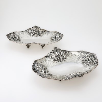 Lot 700 - Pair of Continental Silver Oval Dishes