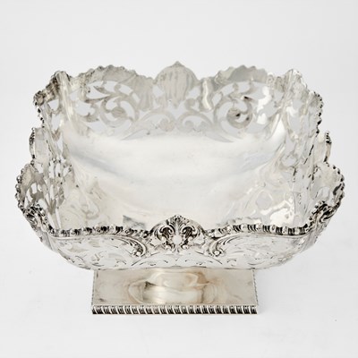 Lot 705 - American Sterling Silver Square Footed Fruit Bowl