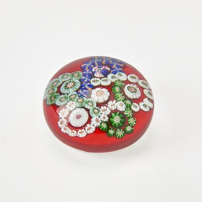 Lot 293 - Clichy Tomato Ground Five-Rondel Glass Paperweight