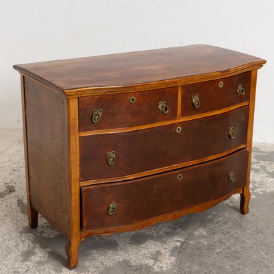 Lot 192 - Continental Chest of Drawers