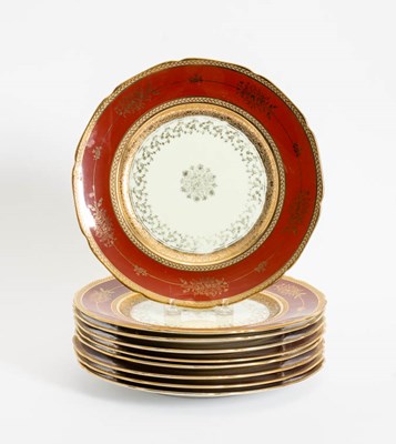 Lot 208 - Set of Nine Limoges Porcelain Dinner Plates