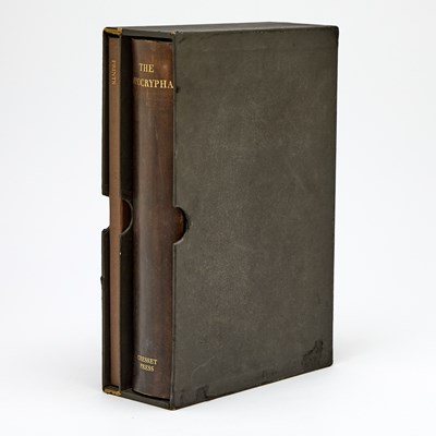 Lot 417 - The great Cresset Press Apocrypha in the deluxe issue