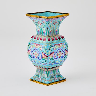 Lot 397 - A Small Chinese Painted Beijing Enamel Vase