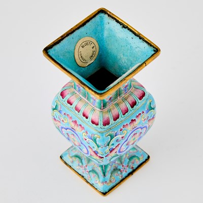 Lot 397 - A Small Chinese Painted Beijing Enamel Vase