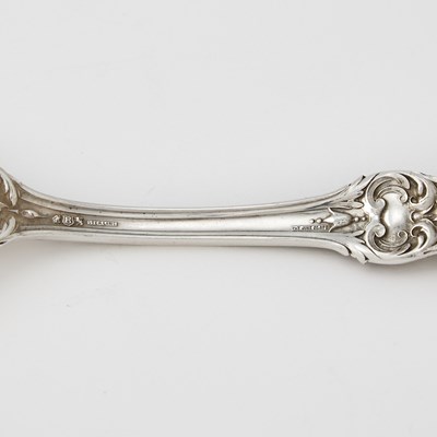 Lot 322 - Extensive Reed & Barton Sterling Silver "Francis I" Pattern Flatware Service