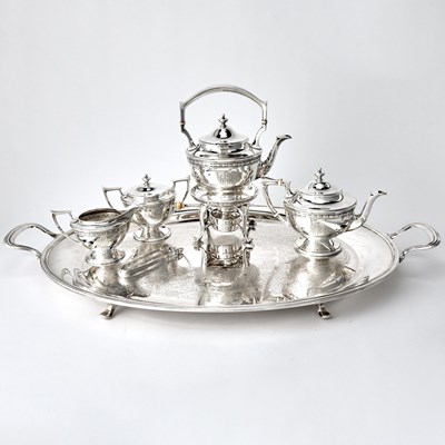 Lot 79 - Durgin Sterling Silver Tea Service
