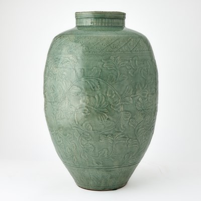 Lot 87 - A Large Chinese Longquan Celadon Vase