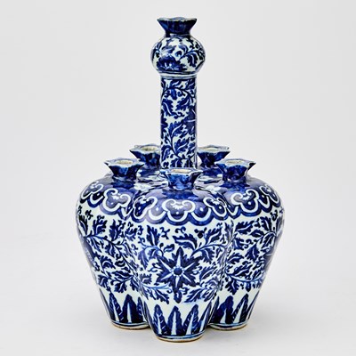 Lot 167 - A Chinese Blue and White Porcelain Tulipiere Vase