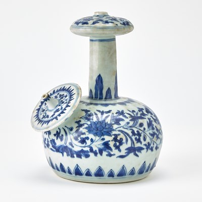 Lot 103 - A Chinese Blue and White Porcelain Kendi