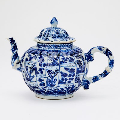 Lot 152 - A Chinese Blue and White Lobed Porcelain Teapot