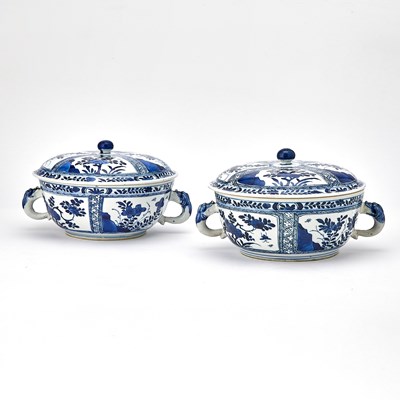 Lot 138 - A Pair of Chinese Blue and White Porcelain Covered Bowls
