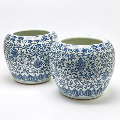 Lot 181 - A Pair of Chinese Blue and White Porcelain Jardinieres